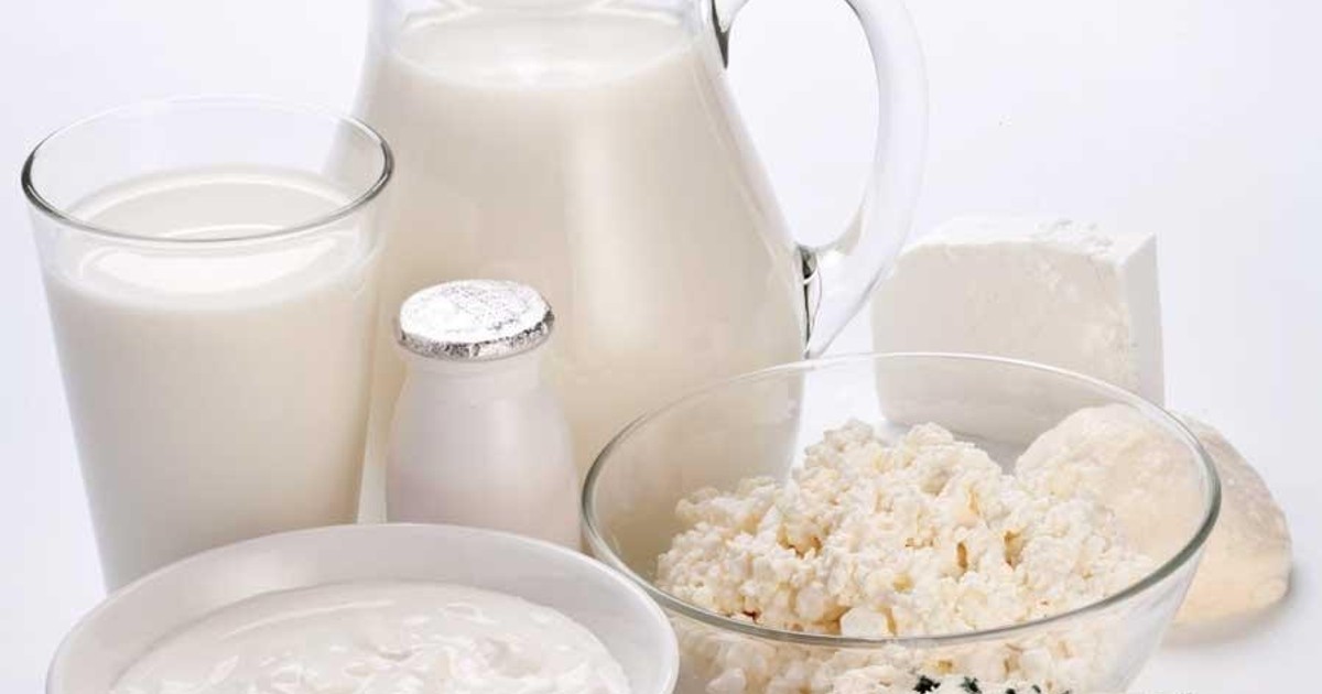 Кисломолочные при панкреатите. Молочные продукты. Молочные и кисломолочные продукты. Полезные молочные продукты. Молоко творог.
