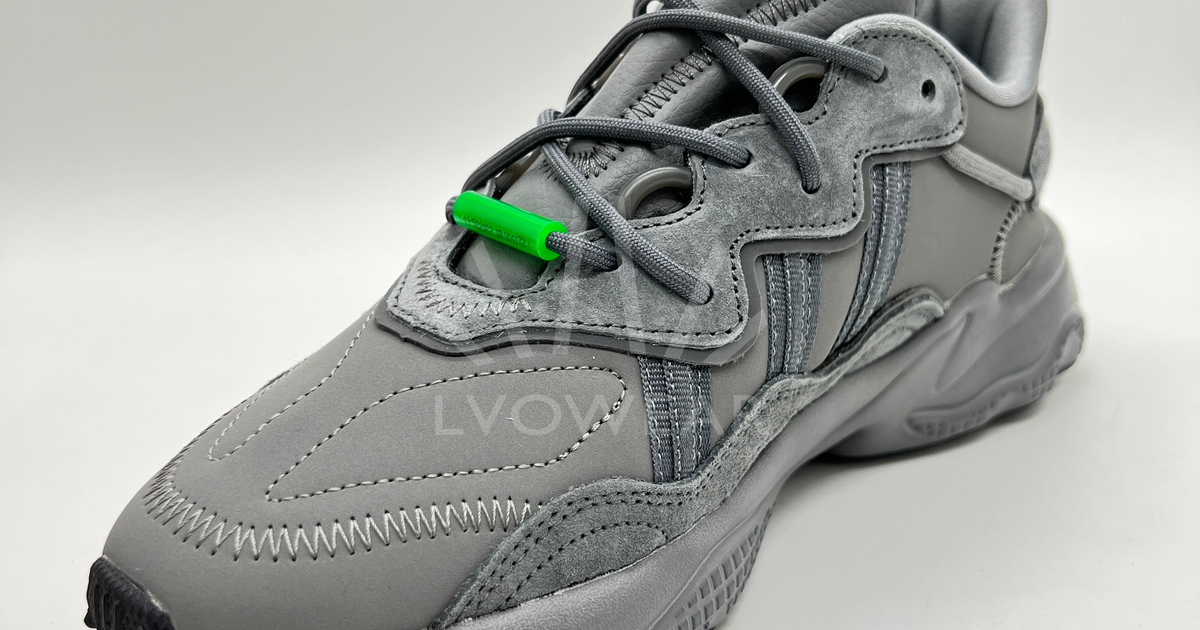 Adidas Ozweego — Teletype